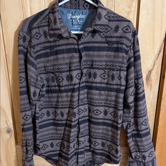Wrangler Retro Geometric Brown and Black Shirt - Picture 1 of 5